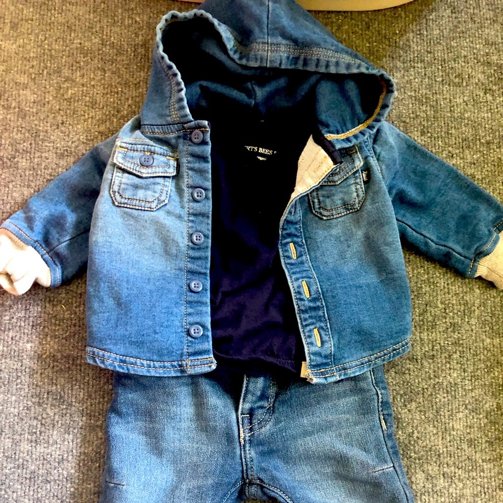 Baby boy outfit. 3-6 months